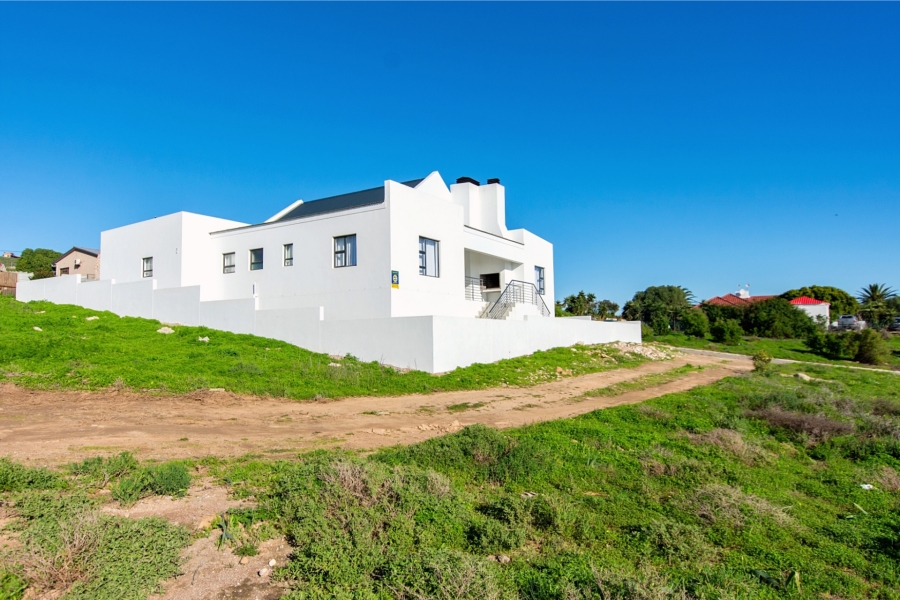 3 Bedroom Property for Sale in Da Gama Bay Western Cape